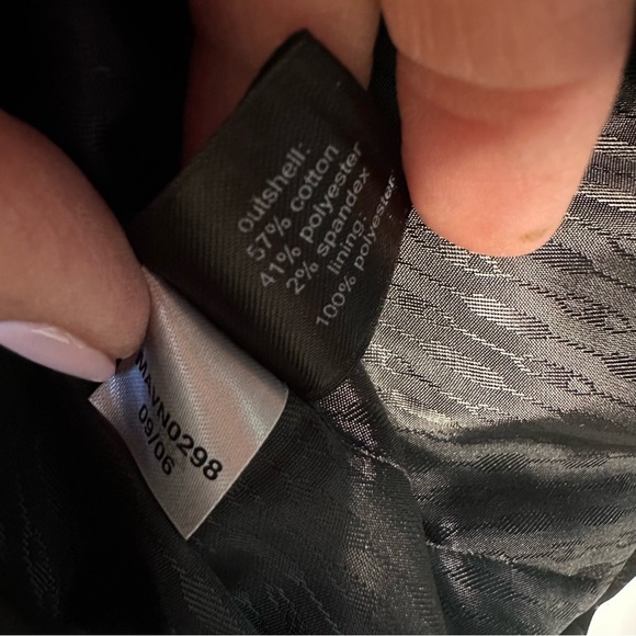 The Limited Black Satin 2 Button Fitted Blazer Size 8 - Picture 5 of 5